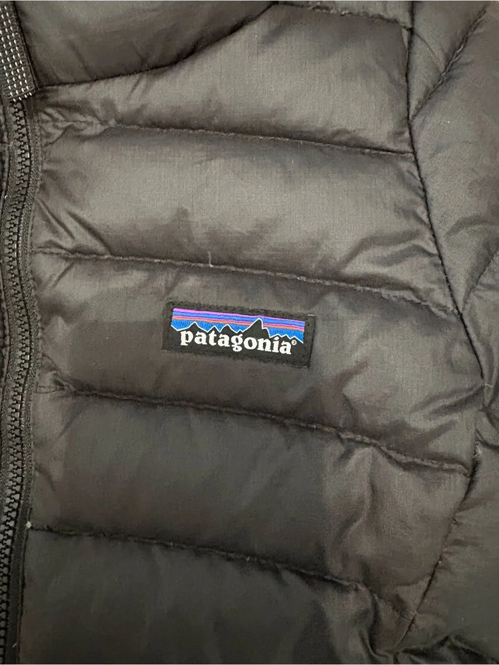Patagonia Girls Black Down Sweater Puffer Jacket Size 5-6 Elevated Casual